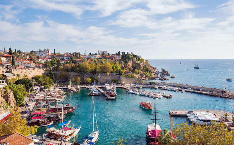بندر قدیمی آنتالیا
